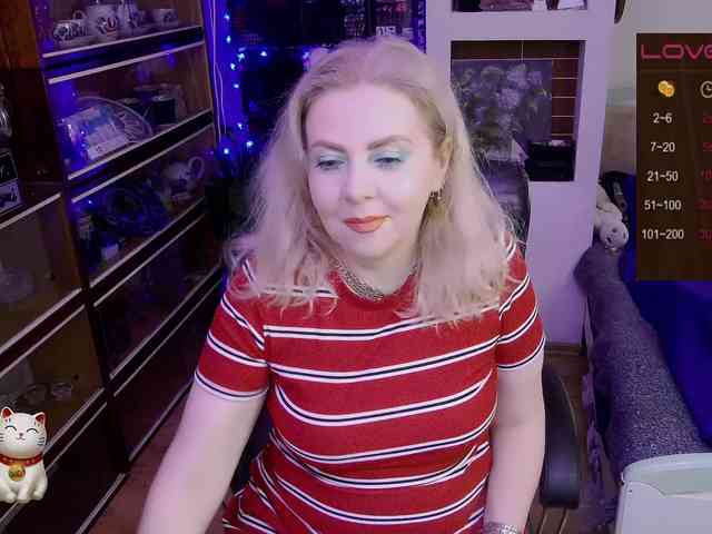 Delicecatmyau webcam