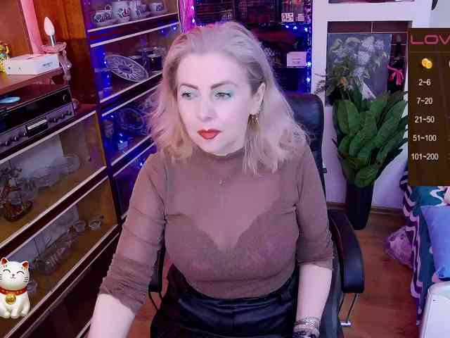 Delicecatmyau webcam