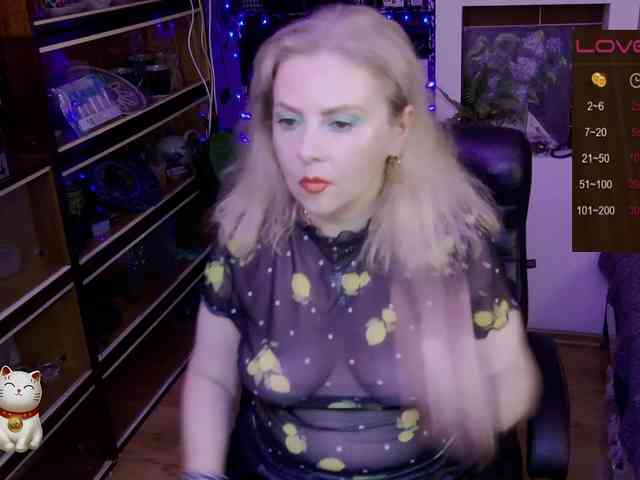Delicecatmyau webcam