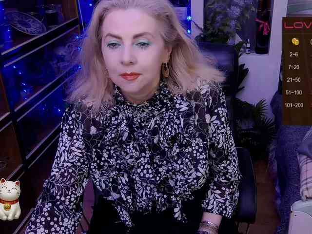 Delicecatmyau webcam