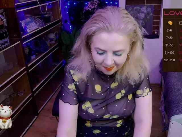 Delicecatmyau webcam