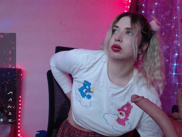 Liliya010 live cam on BongaCams