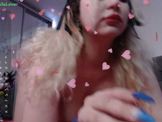 Liliya010 live cam on BongaCams