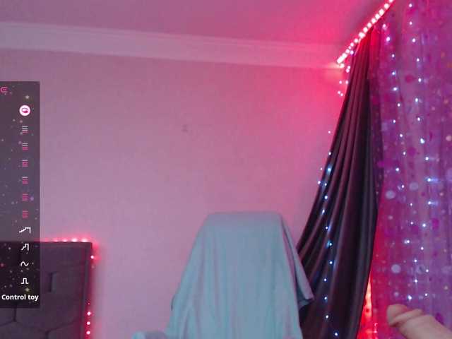 Liliya010 live cam on BongaCams