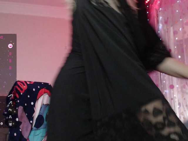 Liliya010 live webcam show
