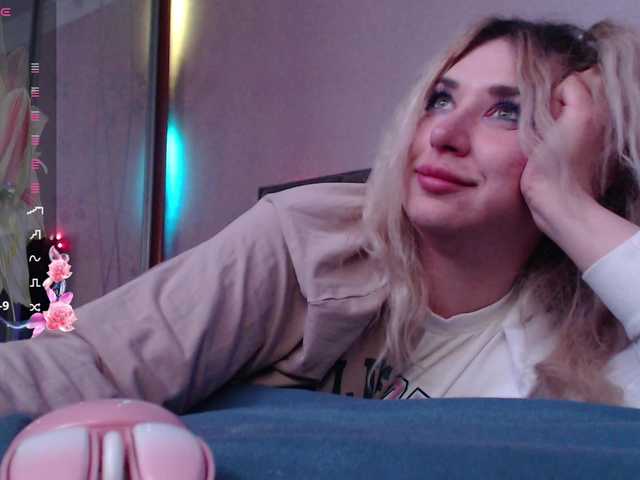 Liliya010 live cam