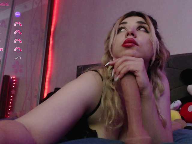 Liliya010 live cam on BongaCams