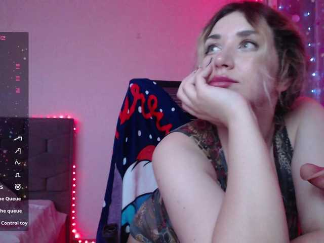 Liliya010 live cam on BongaCams