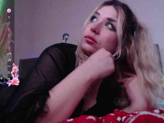 Liliya010 webcam