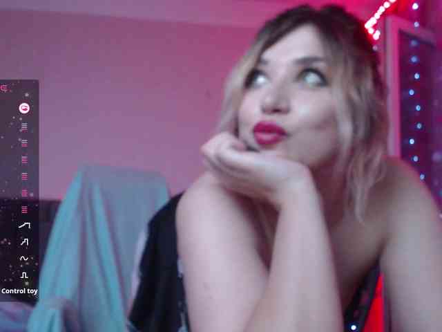 Liliya010 webcam