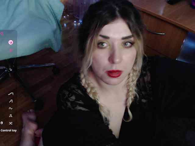 Liliya010 webcam