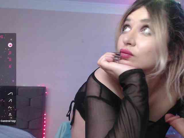 Liliya010 webcam