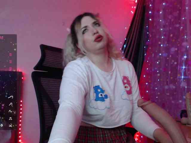 Liliya010 webcam