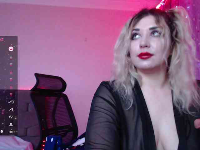 Liliya010 webcam