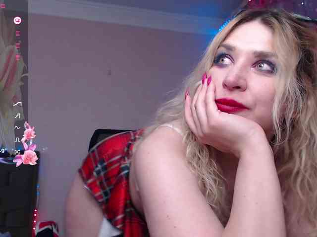 Liliya010 webcam