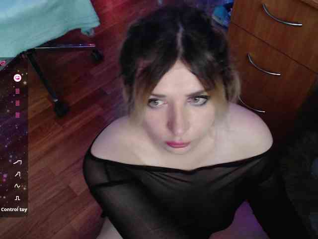 Liliya010 webcam