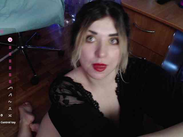 Liliya010 webcam