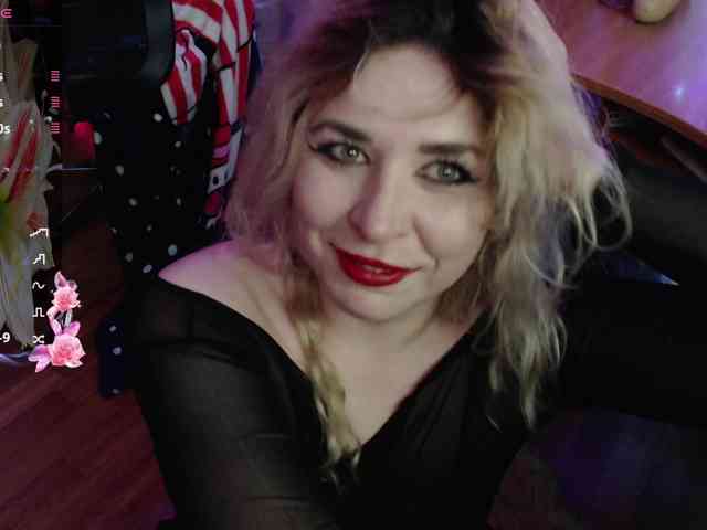 Liliya010 webcam