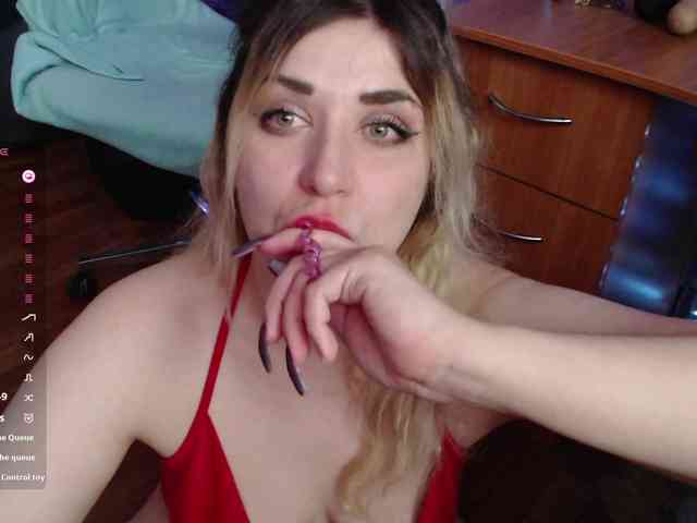 Liliya010 webcam