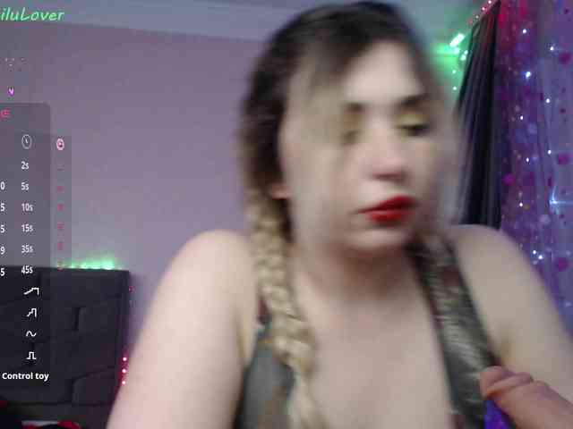 Liliya010 webcam