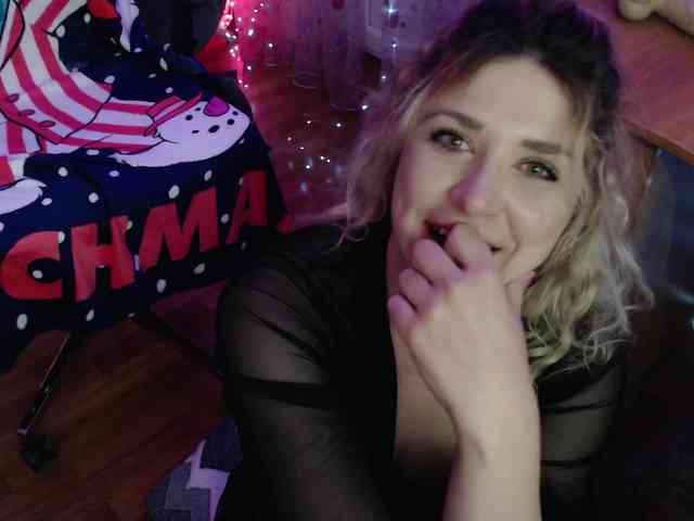 Liliya010 webcam