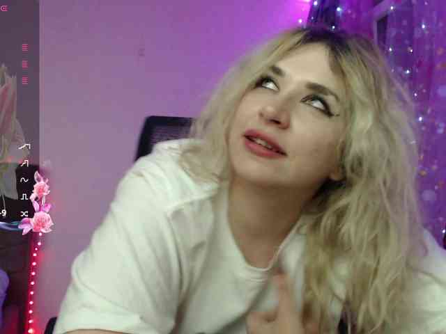 Liliya010 webcam