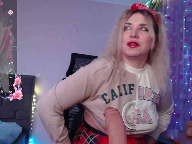 Liliya010 webcam