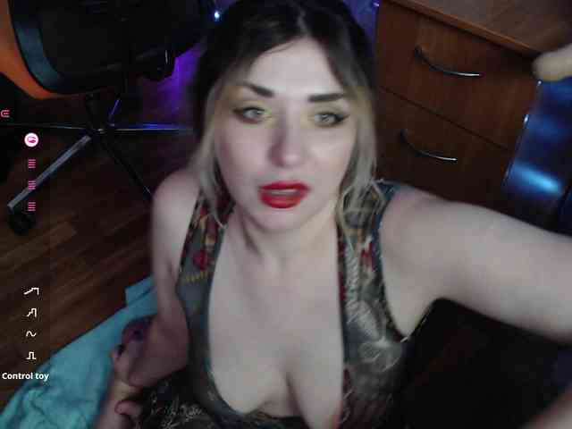 Liliya010 webcam