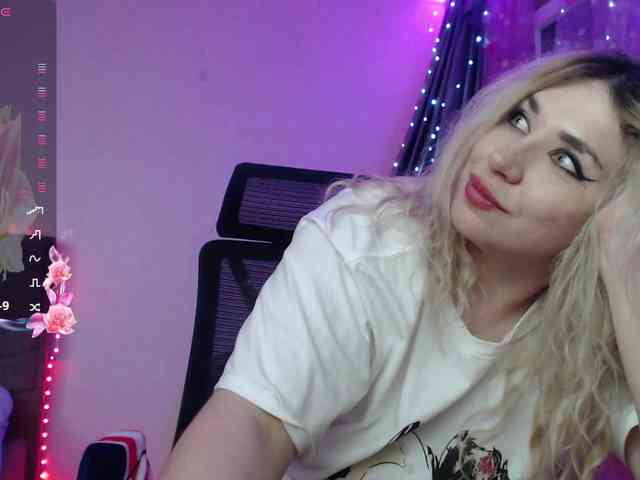 Liliya010 webcam