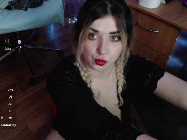 Liliya010 webcam