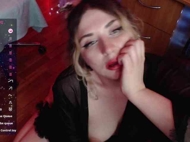 Liliya010 webcam