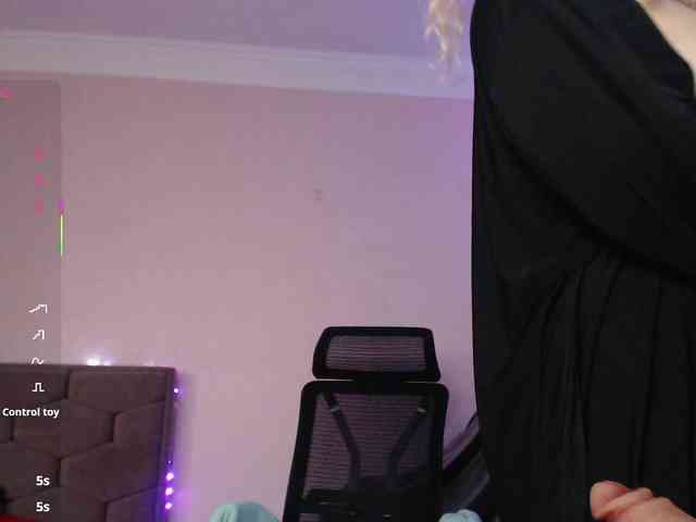 Liliya010 webcam