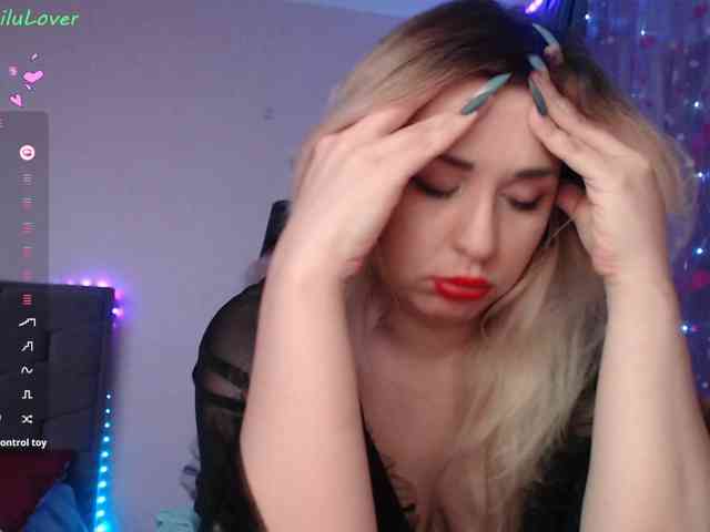 Liliya010 webcam