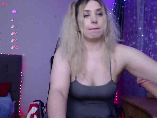 Liliya010 webcam