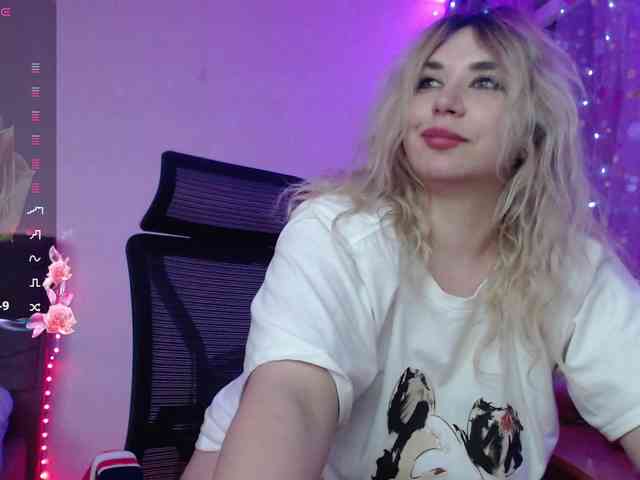 Liliya010 webcam