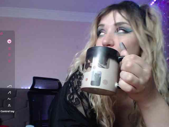 Liliya010 webcam