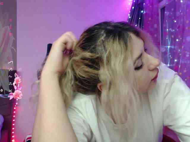 Liliya010 webcam