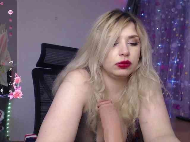 Liliya010 webcam