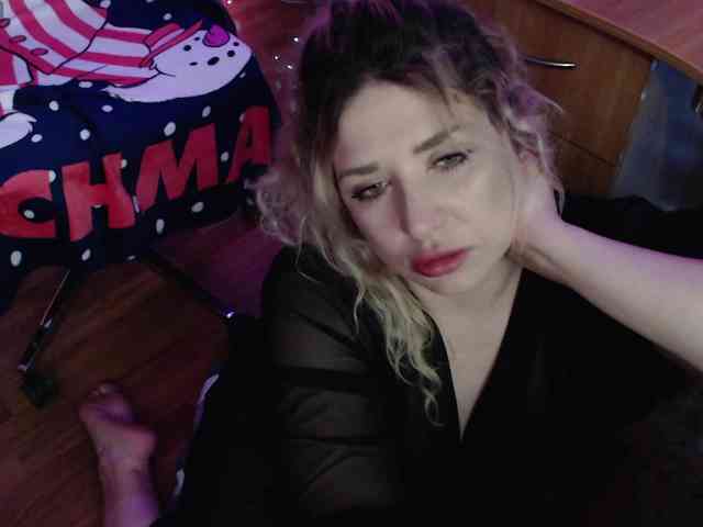 Liliya010 webcam