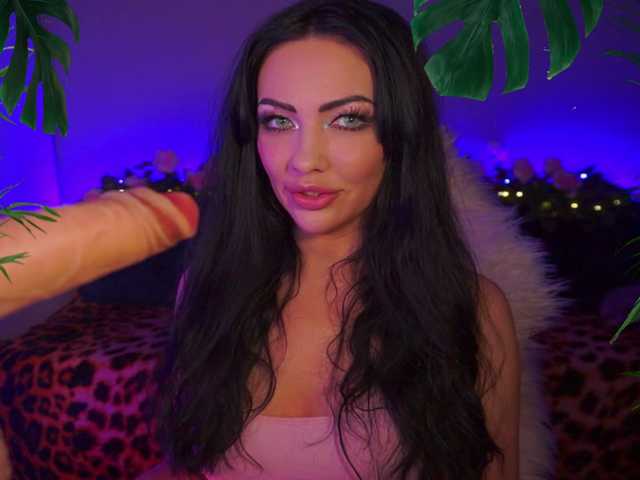 LADYCharmer