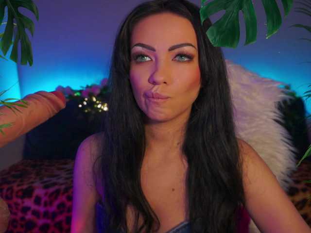 ladycharmer live sex show