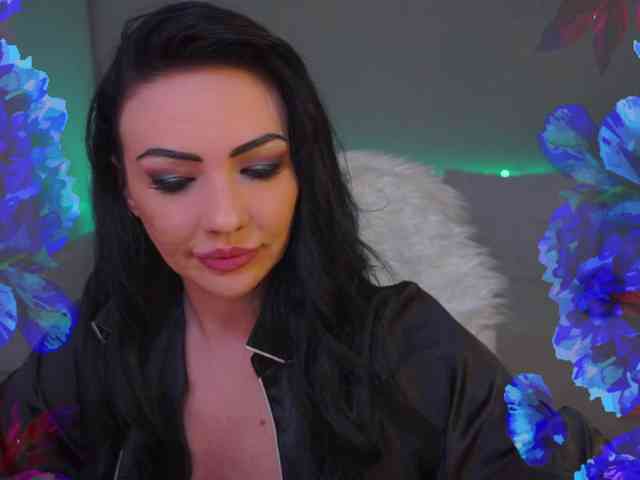 Miss_CHARMER webcam