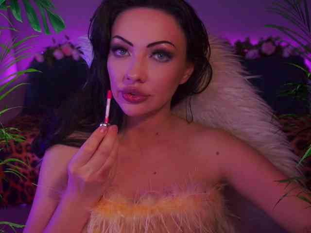 Miss_CHARMER webcam