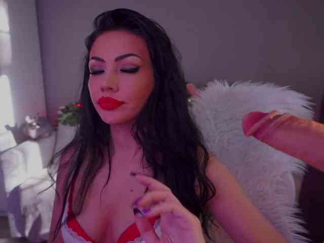 Miss_CHARMER webcam