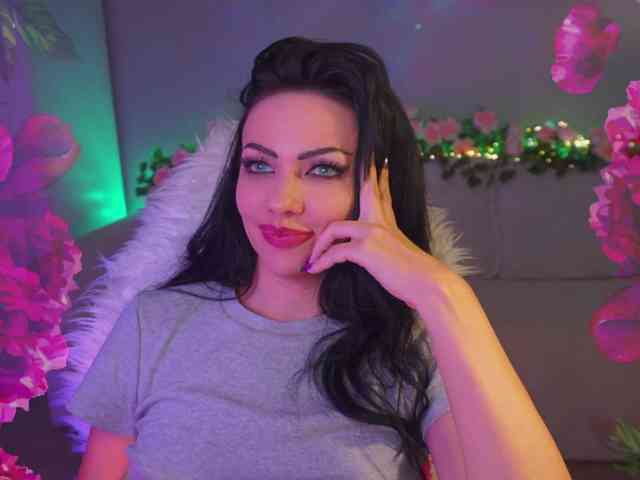 Miss_CHARMER webcam