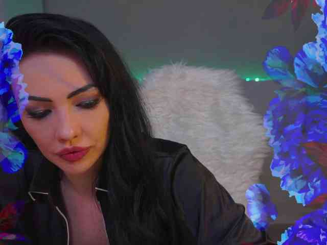 Miss_CHARMER webcam
