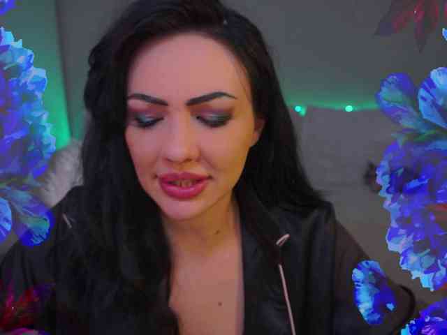 Miss_CHARMER webcam