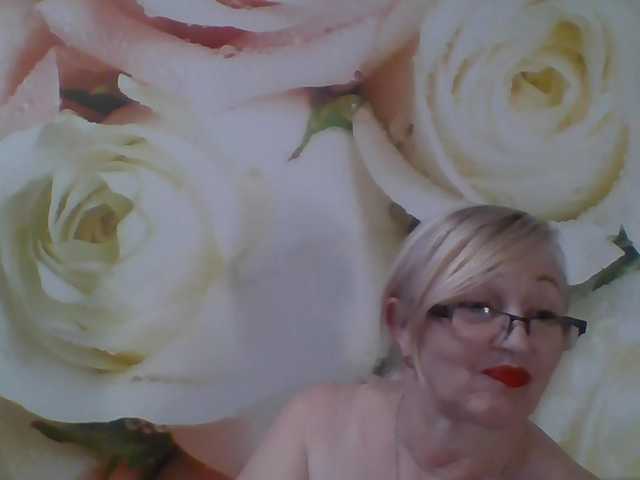 yakameliya live webcam show