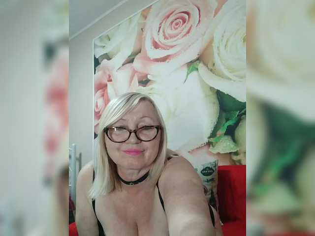 yakameliya live sex show