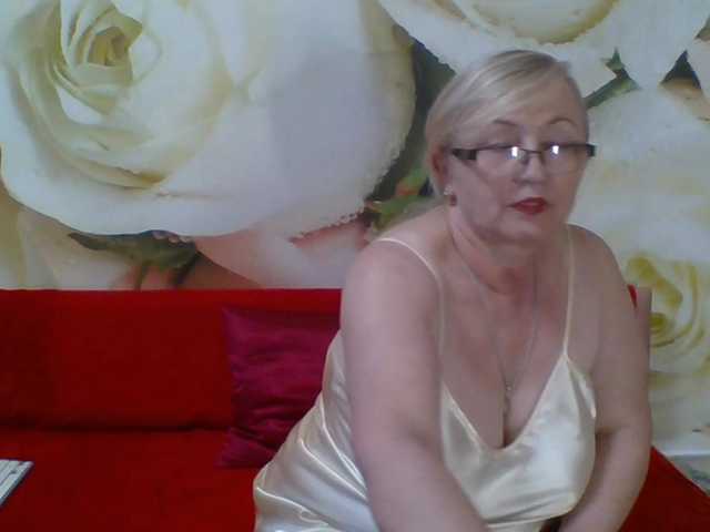 yakameliya live webcam show